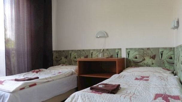Športhotel Štúrovo 54