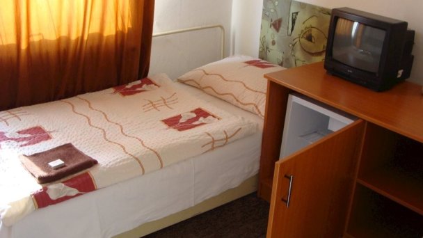 Športhotel Štúrovo 55
