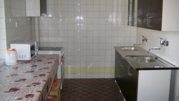 Športhotel Štúrovo 16