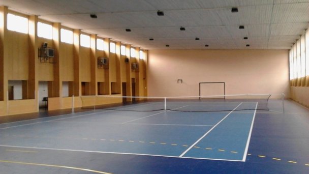 Športhotel Štúrovo 19