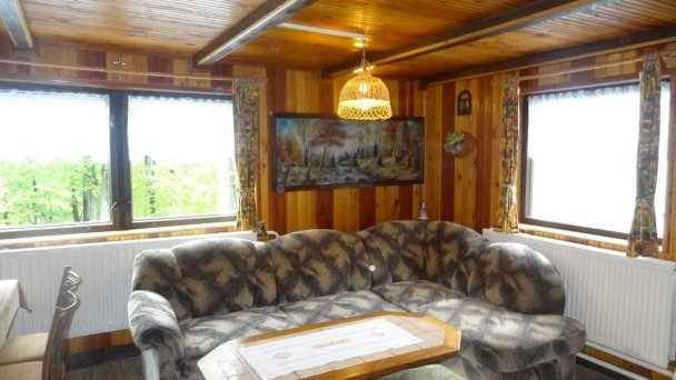 Chata Sekaniny Lehota pod Vtáčnikom 11 Chata Sekaniny Lehota pod Vtáčnikom 11
