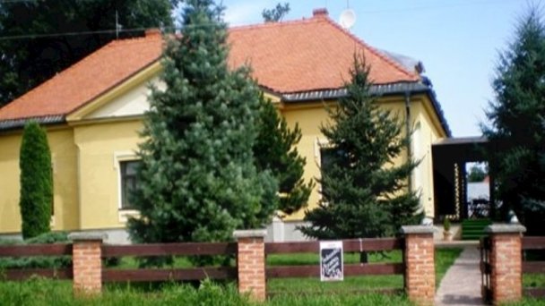 Penzión Kúria Trávnica 11