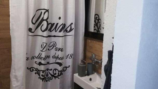 Ubytovňa Queen Nováky 19 Ubytovňa Queen Nováky 19
