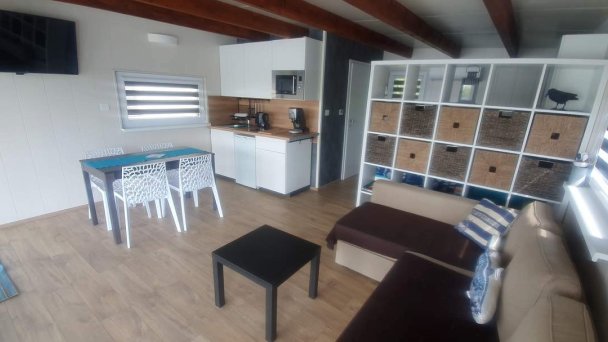 Hausboat „Život na vode“ Bratislava 11