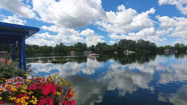 Hausboat „Život na vode“ Bratislava 14