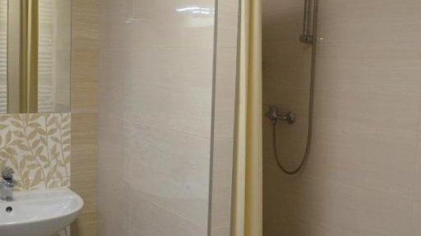 Hostel Bratislava Ružinov 28
