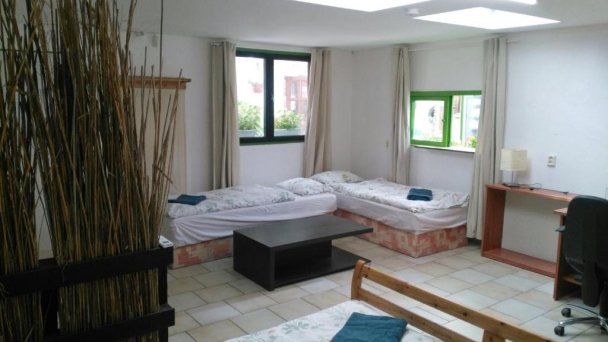 Rastlinky.sk Greenhouse Guestrooms Bratislava Ružinov 25 Rastlinky.sk Greenhouse Guestrooms Bratislava Ružinov 25