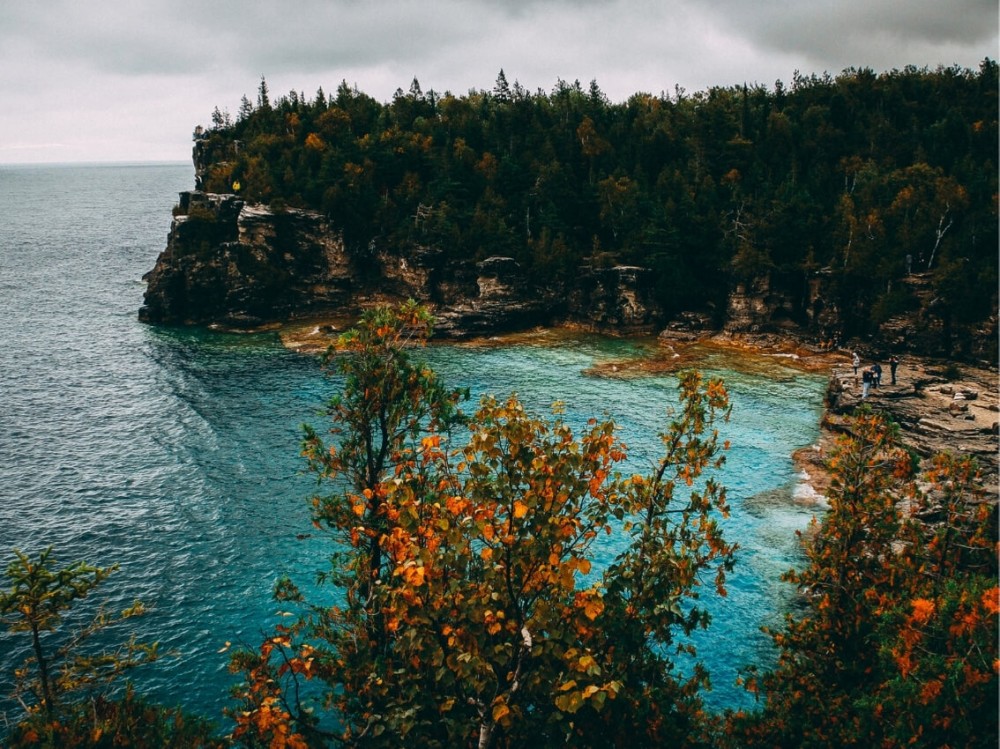 Jazero Ontario v Kanade.