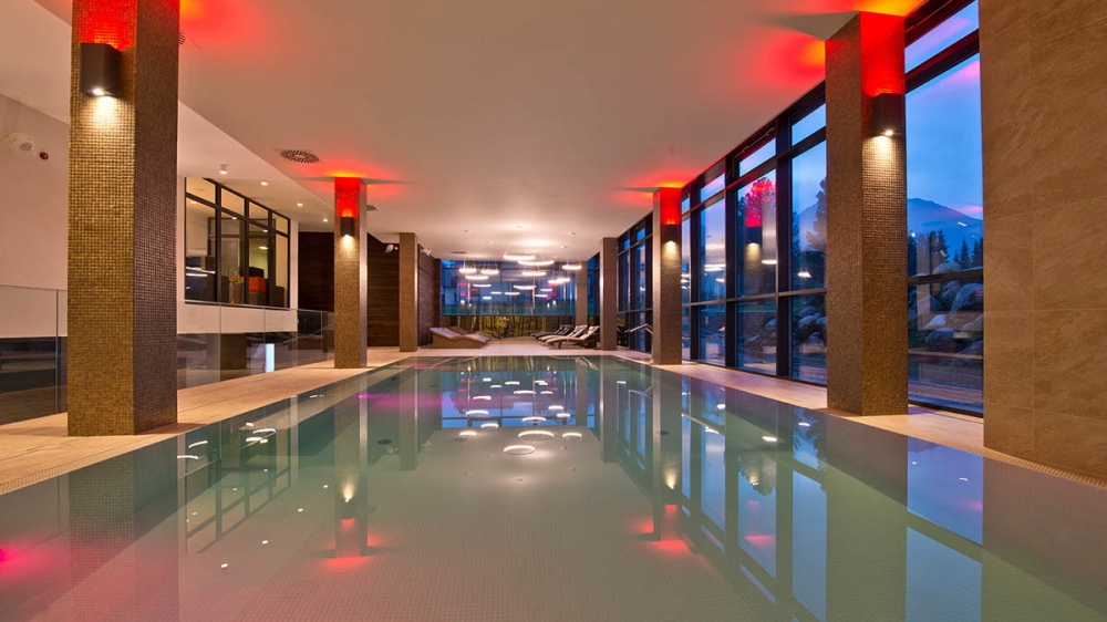 Bazén v hoteli Lesná